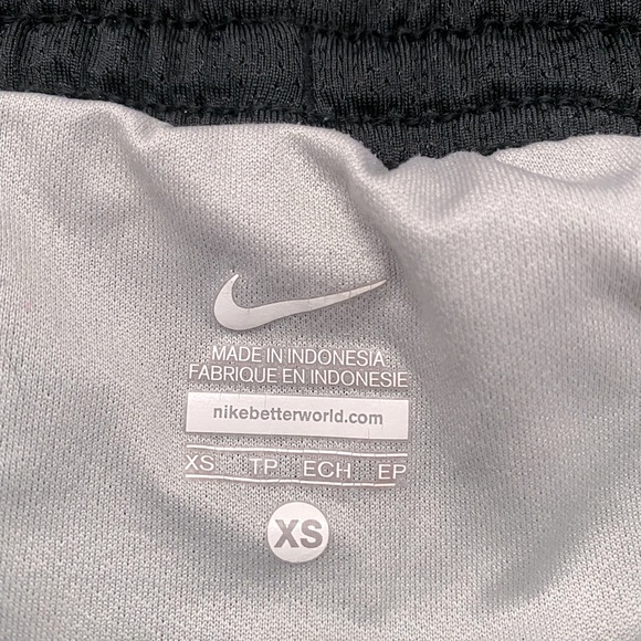 Nike Shorts X-Small - Picture 4 of 4